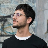 artiom-dashinsky 頭像