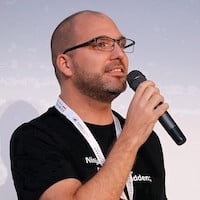 elad-shechter 頭像