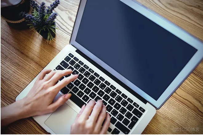 多語言+低延遲+高互動：海外直播語聊APP的7大功能如何通過直播源碼開發實現？_直播源碼交付_04