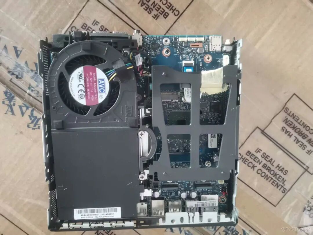 鹹魚流出全功能版聯想12代你主機，支持12-14代處理器，M2+SATA雙盤位，可上es及qs處理器，性價比拉滿！_接口設計_05