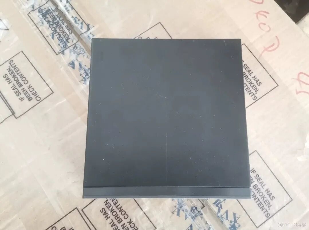 鹹魚流出全功能版聯想12代你主機，支持12-14代處理器，M2+SATA雙盤位，可上es及qs處理器，性價比拉滿！_教程推薦_02