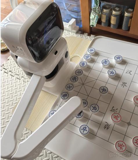 AI路邊攤掀起新一輪市民經濟風口——從調香到理髮，技術下沉讓街頭生意煥發活力_基礎設施_03