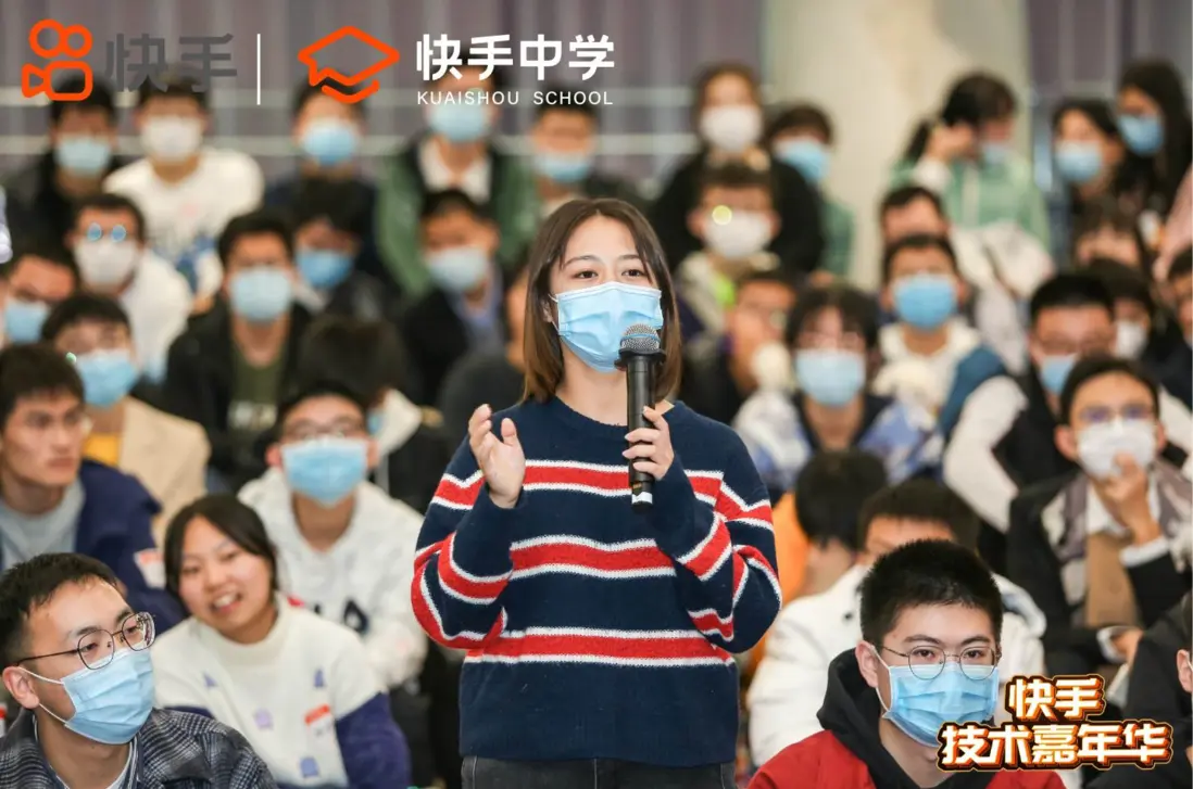 在這裏插入圖片描述