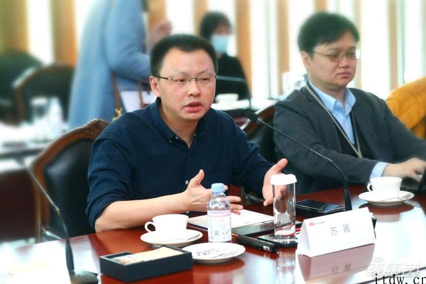 無人駕駛深度強化學習訓練的代碼在哪裏跑 無人駕駛 體驗_點到點_08