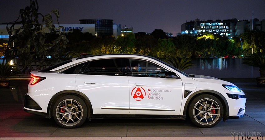 無人駕駛深度強化學習訓練的代碼在哪裏跑 無人駕駛 體驗_系統軟件